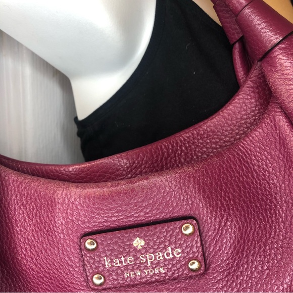 Kate Spade large leather hobo shoulder bag, raspberry pink with champagne lining - Picture 9 of 14